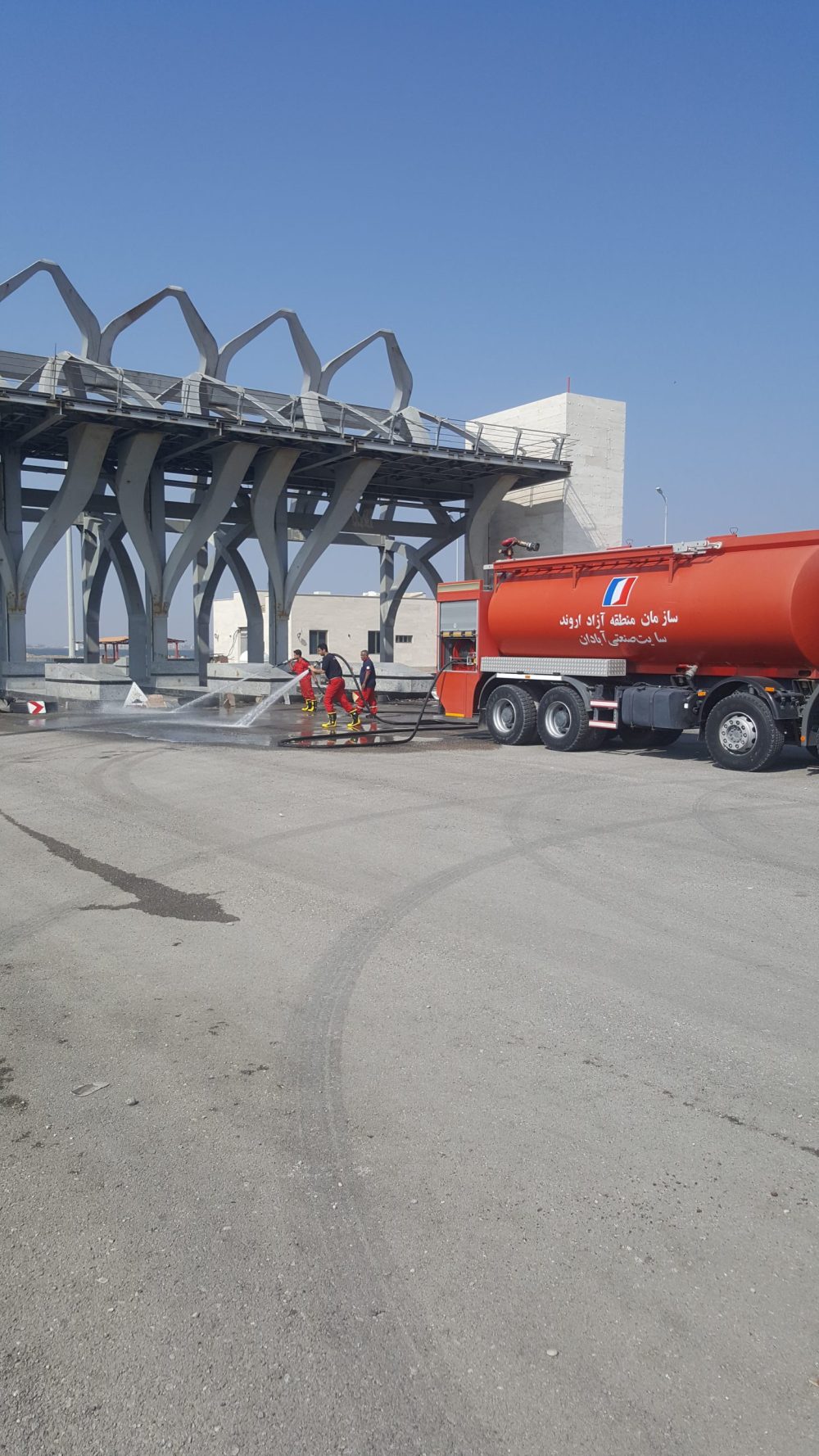 خط کشی جاده و پتروشیمی - Image 5