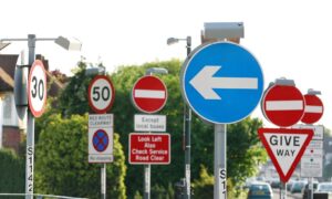 ساخت تابلو میادین و بلوار